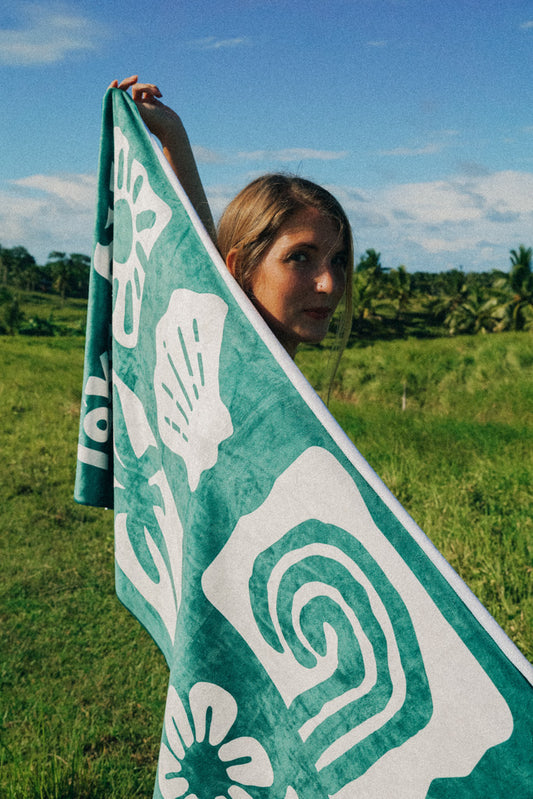 Sundrenched Towel (Green)